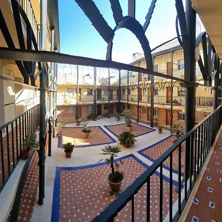 Estudio Sevilla Centro Luaran gambar