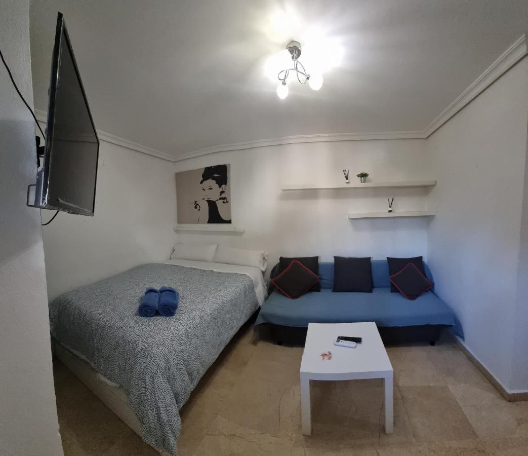 Estudio Sevilla Centro Luaran gambar