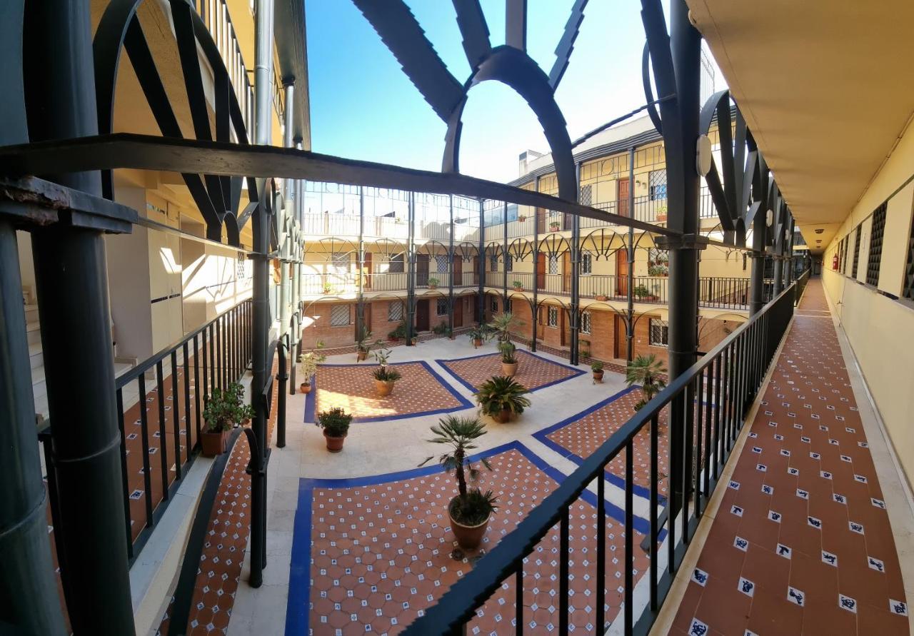 Estudio Sevilla Centro Luaran gambar